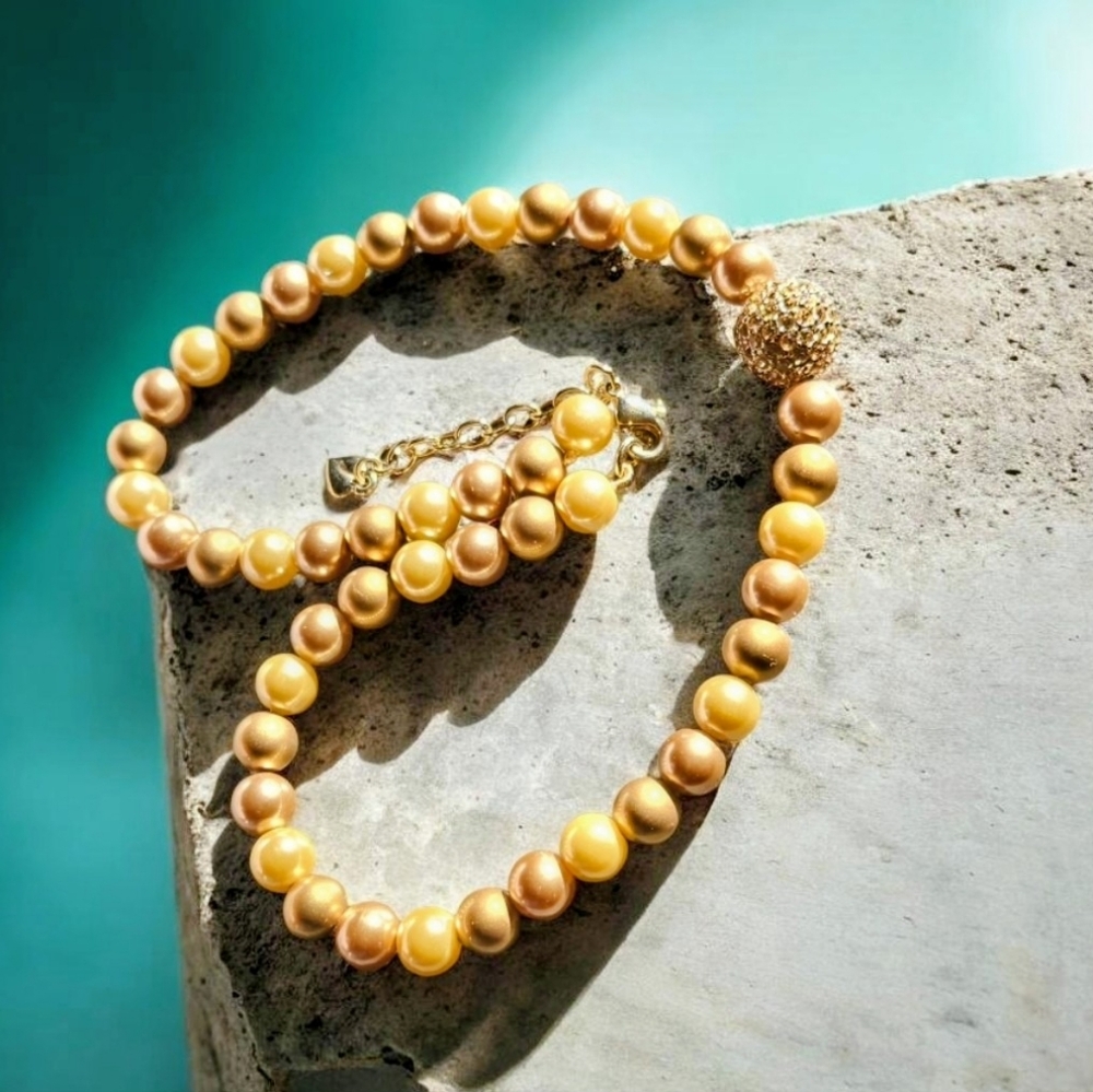 Vintage CAROLEE  Chunky Faux Pearl Necklace Gold/Taupe/Tan Tone - Well Made - Picture 3 of 7